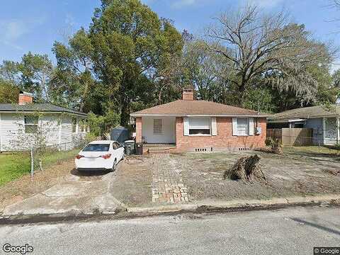 Fairwood Lane W, Jacksonville, FL 32205