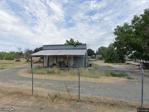 5Th St, Kelseyville, CA 95451