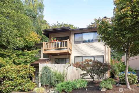 35Th, SEATTLE, WA 98199