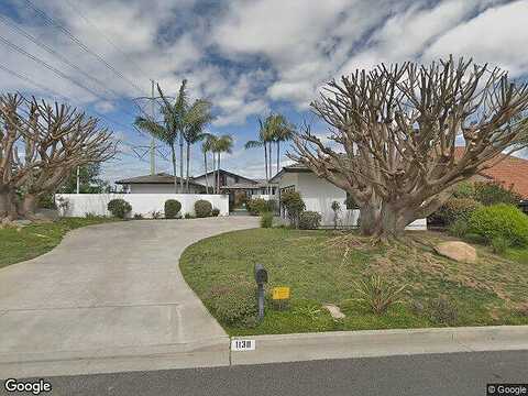 Via Mil Cumbres, SOLANA BEACH, CA 92075