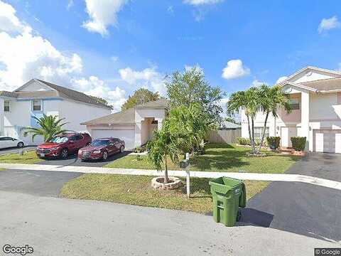 97Th, PEMBROKE PINES, FL 33025