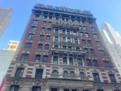 West 54Th Street, Unit 1F, New York, NY 10019