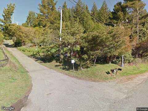 Primrose Ln, MCKINLEYVILLE, CA 95519