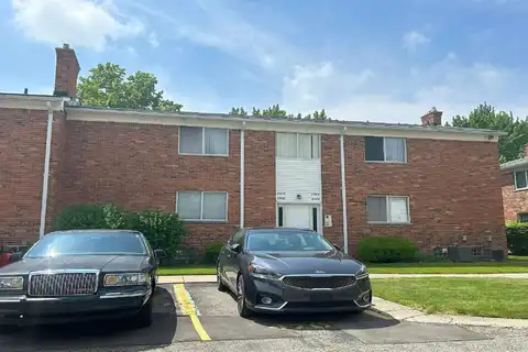 Hoover, WARREN, MI 48093