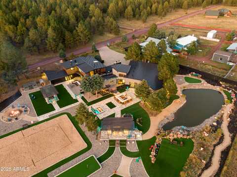 9455 W Antoinette Way, Flagstaff, AZ 86001