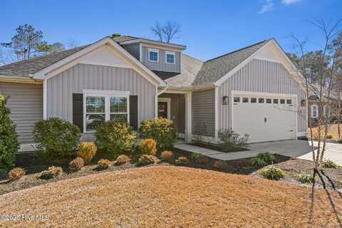 716 Boundaryline Drive NW, Calabash, NC 28467