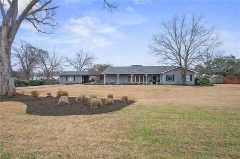 303 South Coulter Drive, Bryan, TX 77803