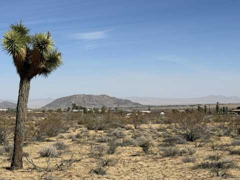 476 Ripon Avenue, Yucca Valley, CA 92284