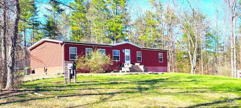 81 Wachter Blvd, Cairo, NY 12413