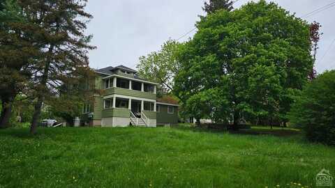 20 Eagle St, Claverack, NY 12565