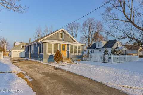 3021 Caroline Avenue, Rotterdam, NY 12306