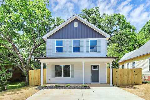 204 N Yadkin Avenue, Spencer, NC 28150