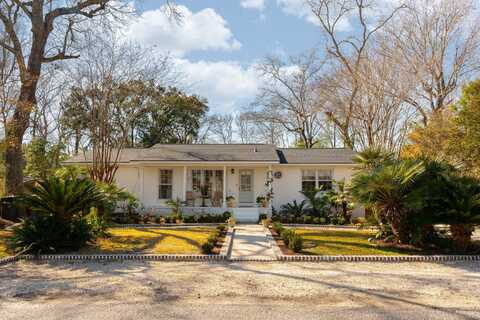 1466 Glencoe Street, Mount Pleasant, SC 29464