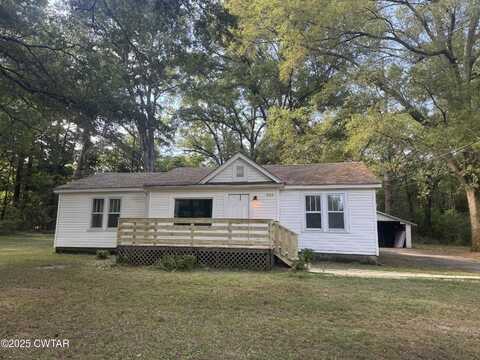 550 Lawrence Switch Road, Jackson, TN 38305