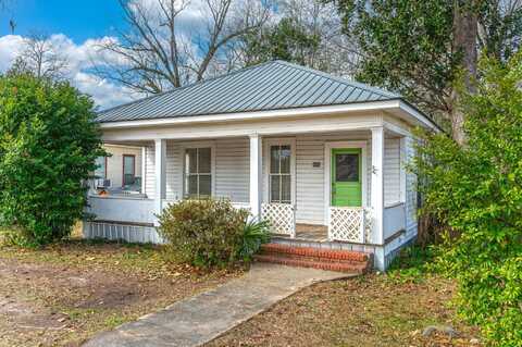 885 4th Street, Florala, AL 36442