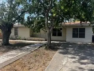 1280 Kennor Dr., Eagle Pass, TX 78852