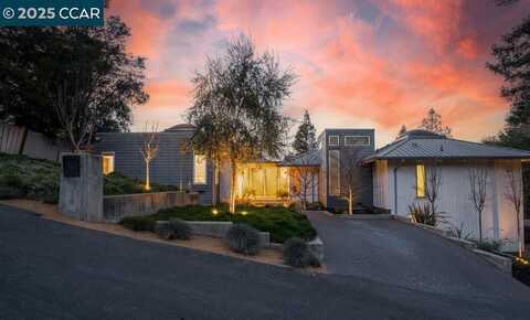 20 Highland Ct, Danville, CA 94526