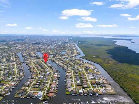 2726 SW 28th Place, Cape Coral, FL 33914