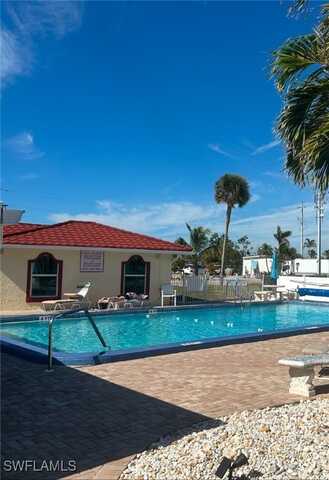 7076 Drum Drive, Saint James City, FL 33965