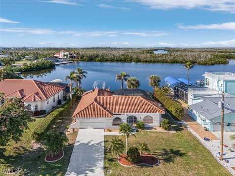 2758 8th Avenue, Saint James City, FL 33956