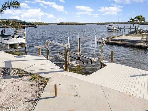 68 Emily Lane, Fort Myers Beach, FL 33931