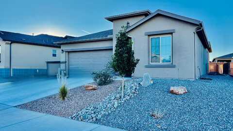 255 Adeline Avenue, Los Lunas, NM 87031