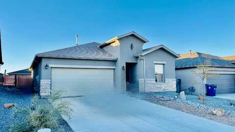 355 ADELINE Avenue, Los Lunas, NM 87031