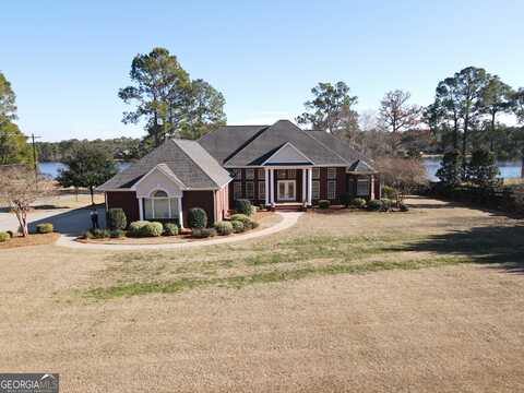 5712 W Forest Lake, Tifton, GA 31794