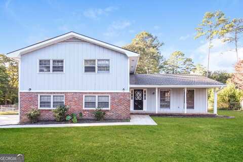 1775 Brenda, Jonesboro, GA 30236