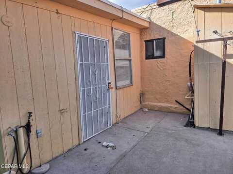 908 Park Street, El Paso, TX 79901