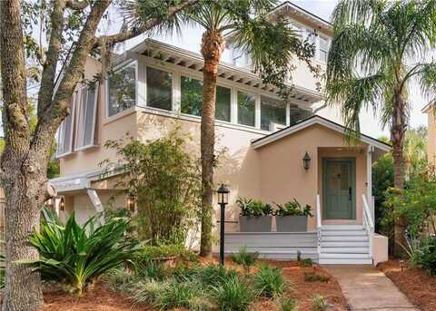 102 Mews Circle, Saint Simons Island, GA 31522