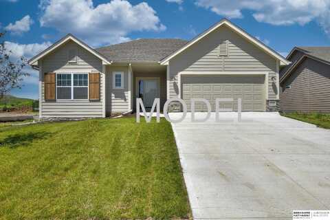 9720 S 103 Street, Papillion, NE 68046