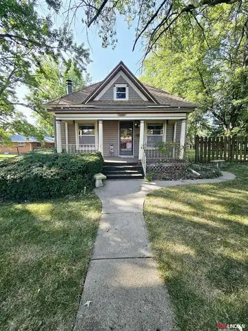 1429 H Street, Geneva, NE 68361