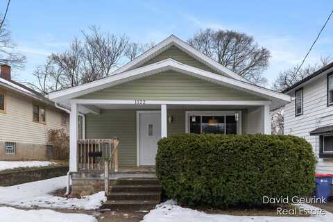 1122 Temple Street SE, Grand Rapids, MI 49507