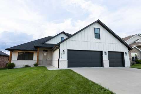 1027 E Siler Parkway, Springfield, MO 65810