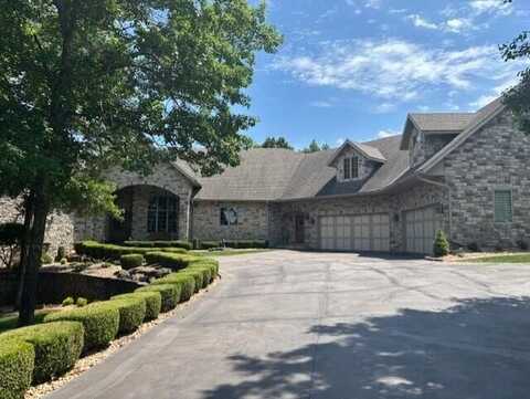 119 Silver Oak Way, Branson West, MO 65737