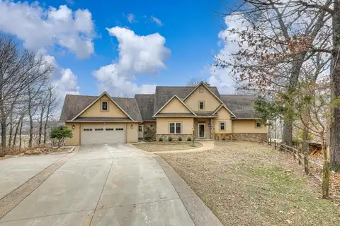 16635 Hickory Drive, Neosho, MO 64850