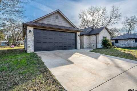 703 S Van Buren, Henderson, TX 75654