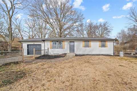 805 Rock Street, Weston, MO 64098