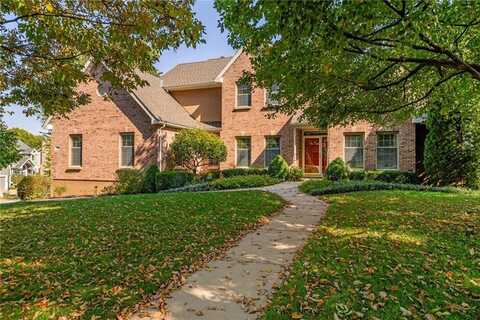 7911 Darnell Lane, Lenexa, KS 66215