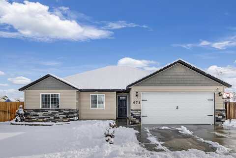 671 N Lewiston St, Wendell, ID 83355