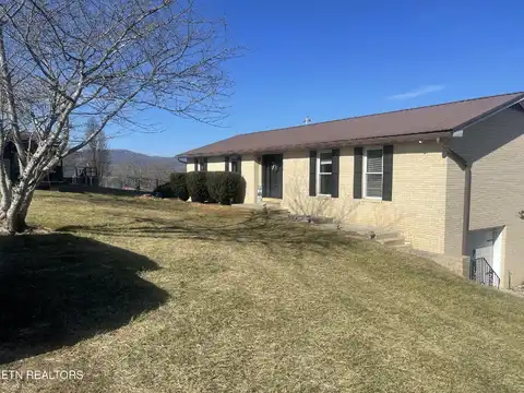 212 Norfolk Circle, Harrogate, TN 37752