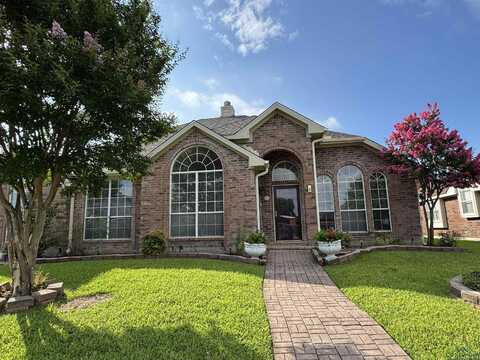 2414 Stillwater Dr., Mesquite, TX 75181