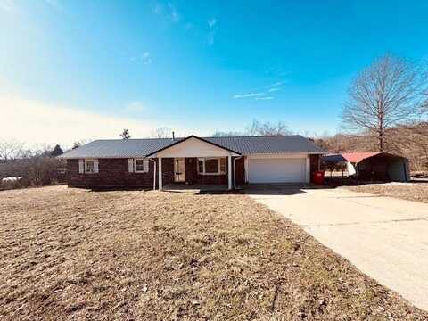 16805 Beaufort Road, Crocker, MO 65452