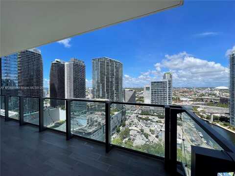 68 SE 6th St, Miami, FL 33131