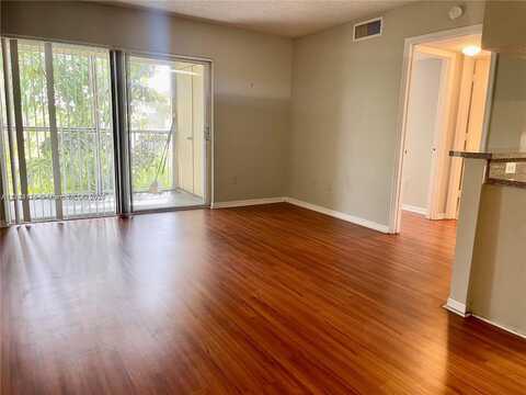 410 S Park Rd, Hollywood, FL 33021