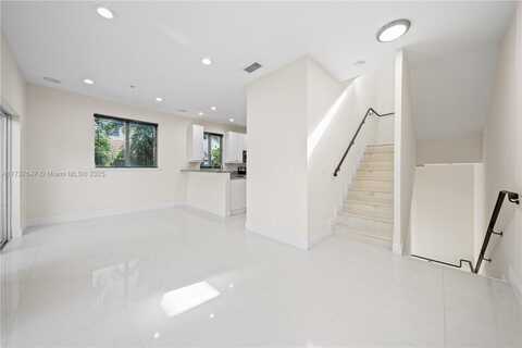 2951 Virginia St, Miami, FL 33133