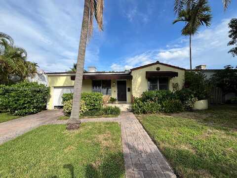 9017 Carlyle Ave, Surfside, FL 33154