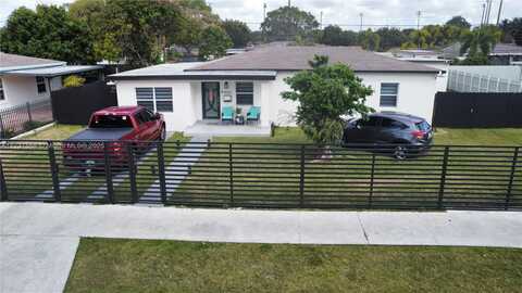 14361 Lincoln Blvd, Miami, FL 33176