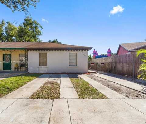 5884 S 38th St, Green Acres, FL 33463